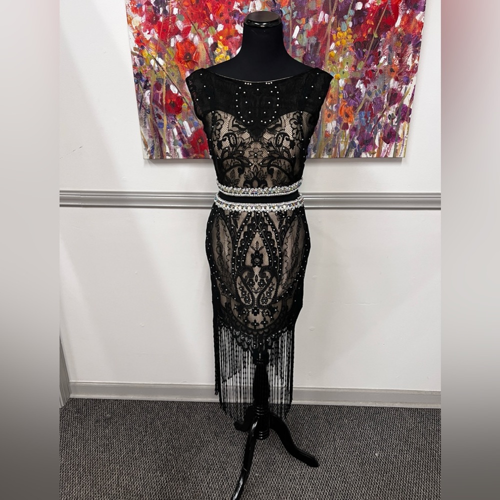 Envious #17247 Size 12 Black fringe formal 2 piece
